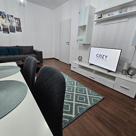 Urban Luxury Flats - Cozy Apartments At Coresi Mall #Brașov Exterior foto